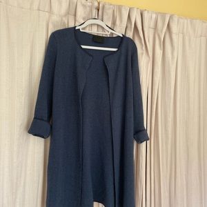 Beautiful giordano ladies long navy and black sweater